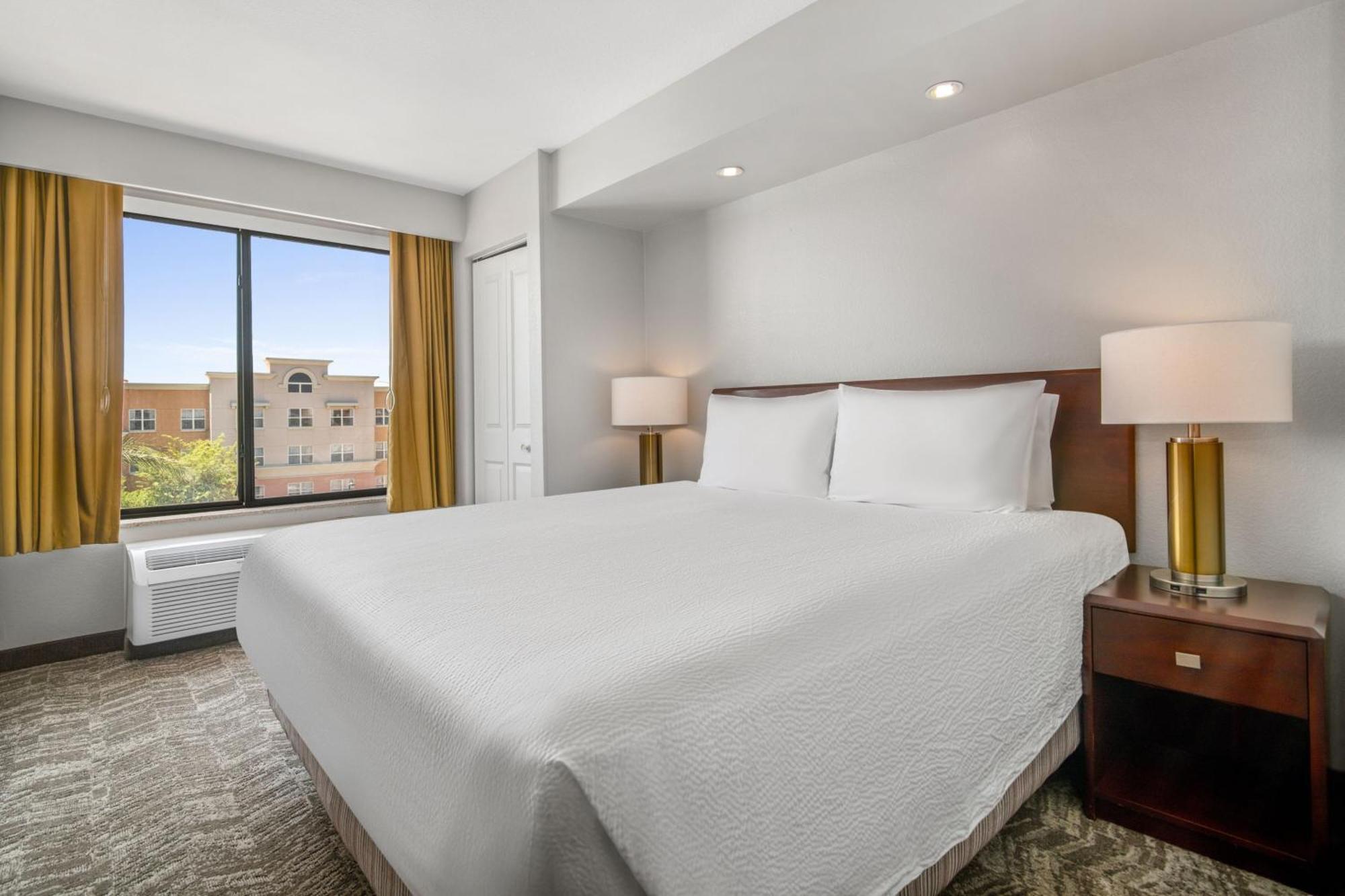 Springhill Suites Phoenix Glendale Sports & Entertainment District Exterior foto